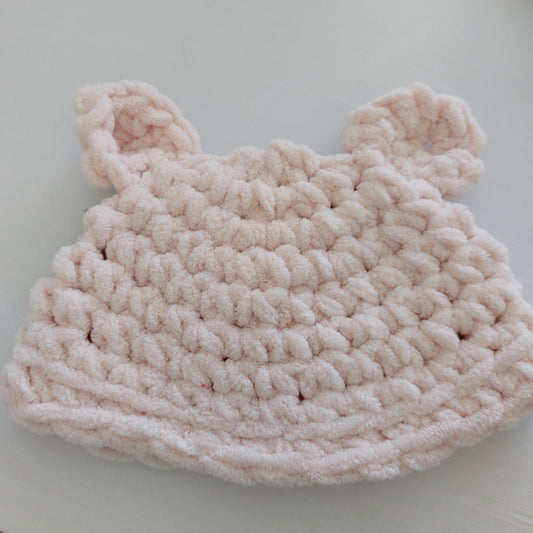 Baby bear hat